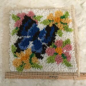 Butterfly and flowers latch hook